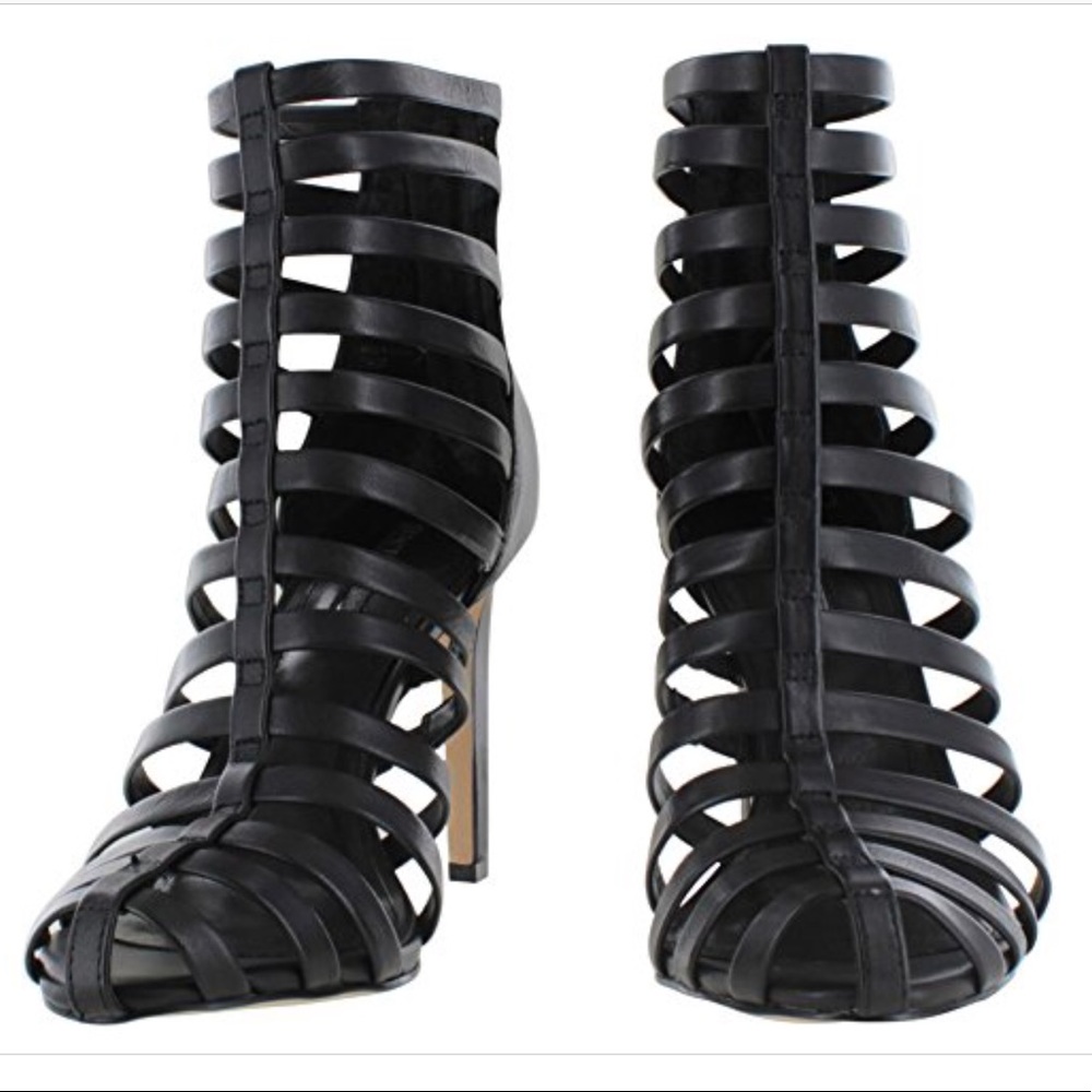 BCBG Shoes - Picture 2 of 7